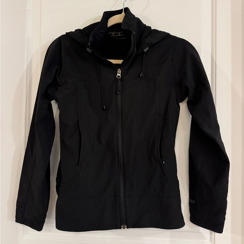 Marmot Classic Black Outerwear